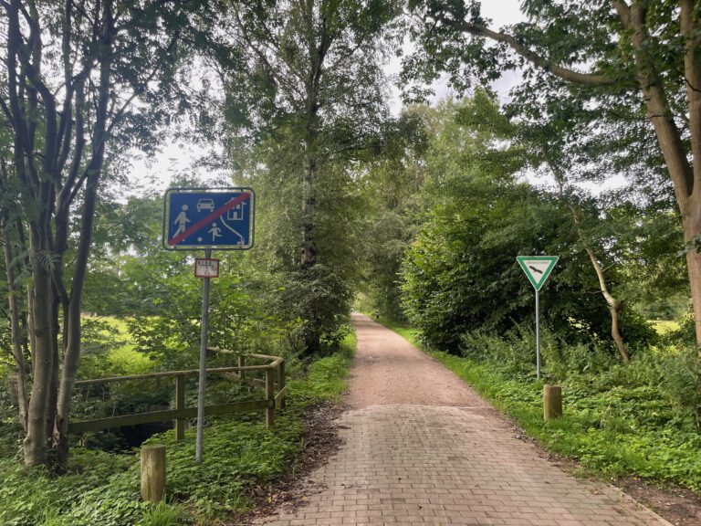 Erhöhung der Verkehrssicherheit im Außenbereich